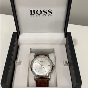 Well kept HUGO BOSS watch w/ new Battery!